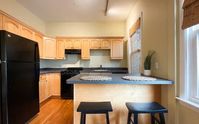 Gesamte Unterkunft im Wohnheim in der 392, Norfolk St., Unit 2r, Inman Square, Cambridge, MA, 02139, bild 8 von 11