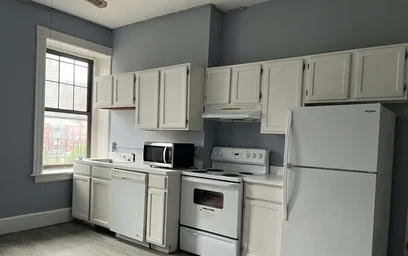 Appartement entièrement meublé à {area}