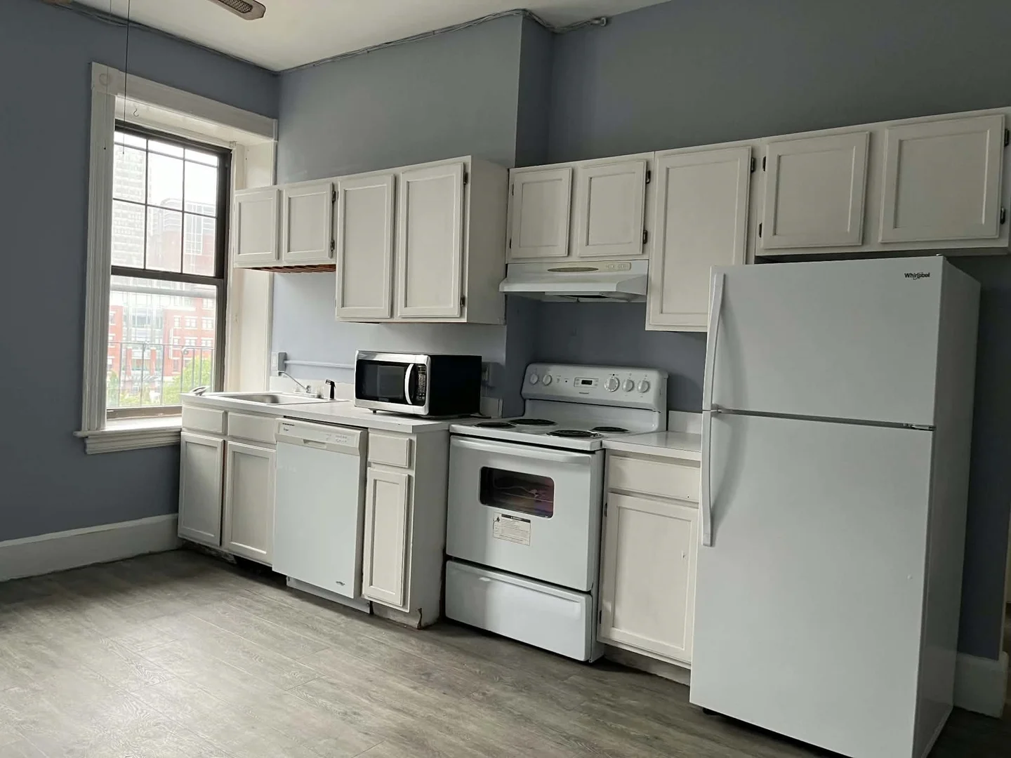213, Hanover St., Unit 4, North End, Boston, MA, 02113