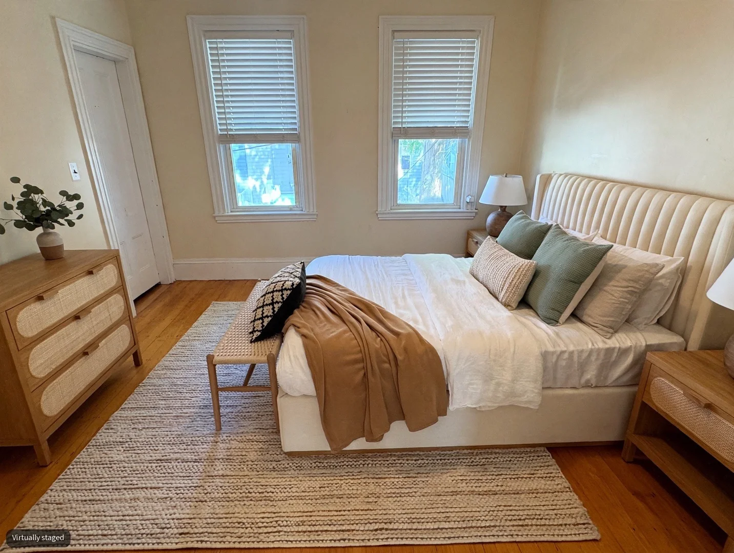 802, E.5th- Rear, Unit 2, South Boston, Boston, MA, 02127