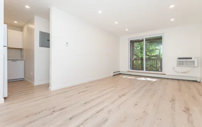 Gesamte Unterkunft im Wohnheim in der 142, Kenrick, Unit 23, Brighton, Boston, MA, 02135, bild 10 von 17
