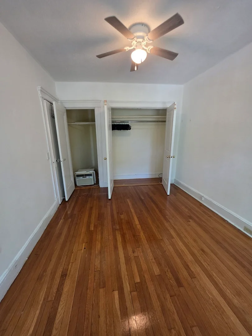 122, Riverway, Unit 10, Fenway, Boston, MA, 02215