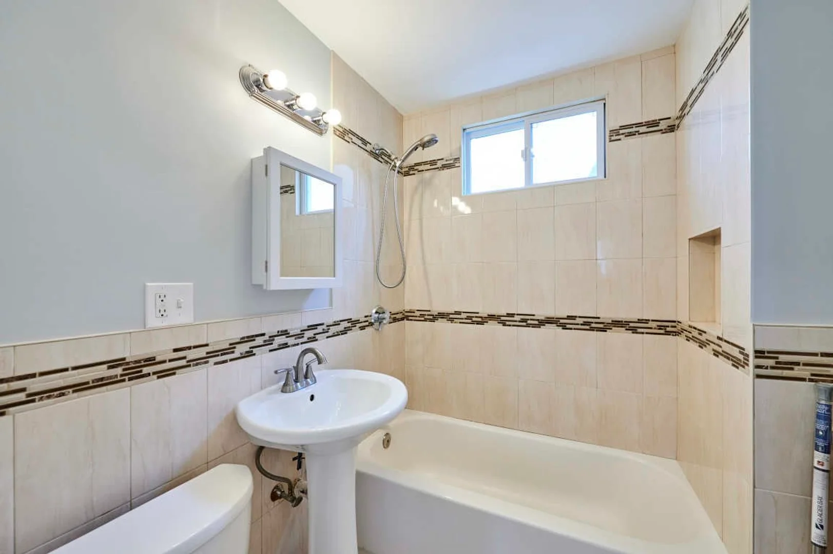 35, Lonsdale, Unit 2, Dorchester, Boston, MA, 02124