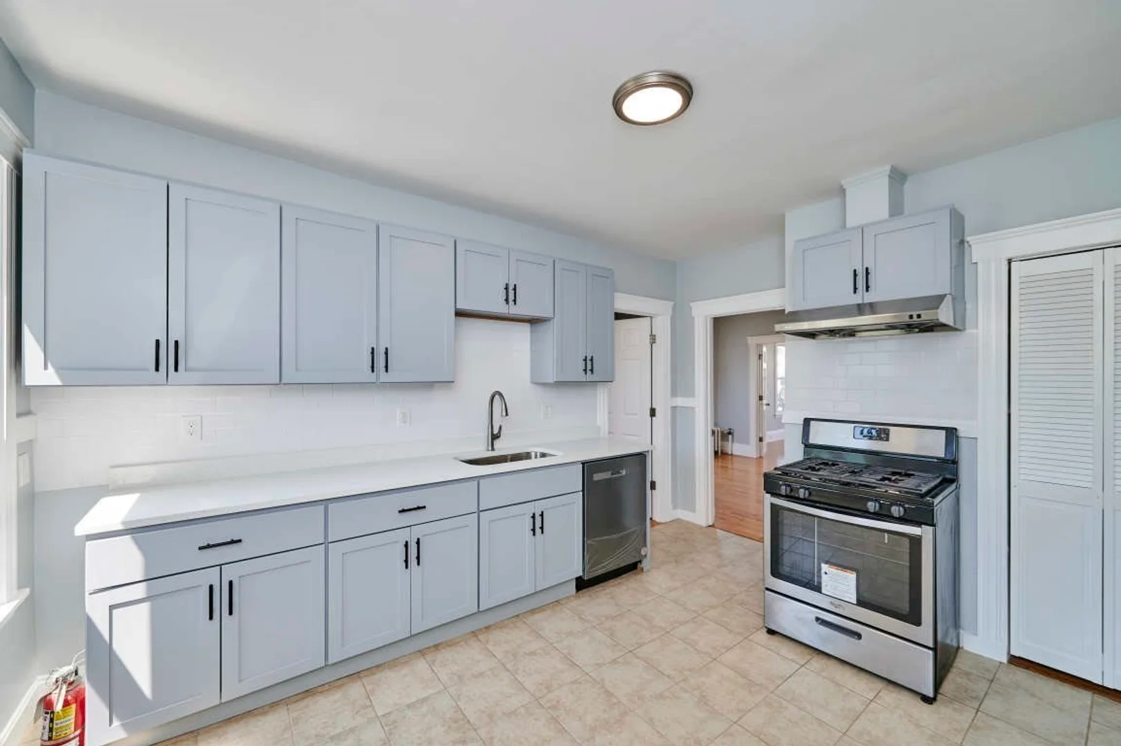 35, Lonsdale, Unit 2, Dorchester, Boston, MA, 02124