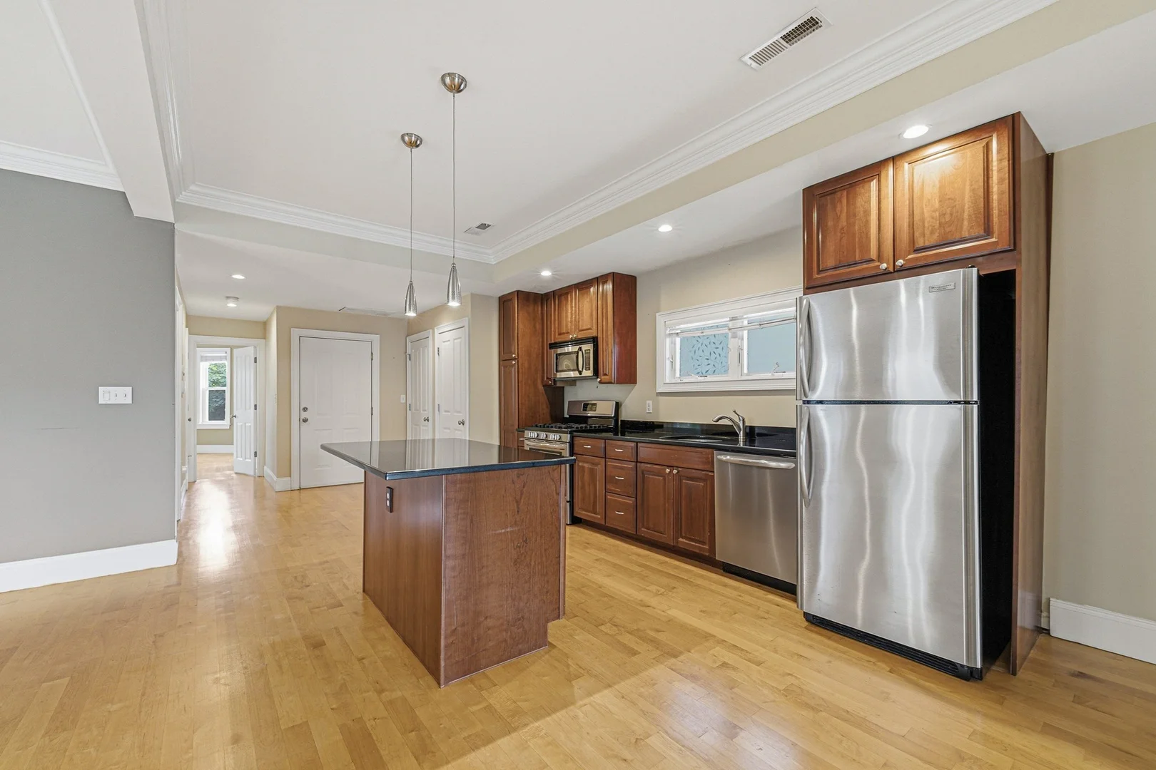 5, Mount Vernon St., Unit 2, Dorchester, Boston, MA, 02125