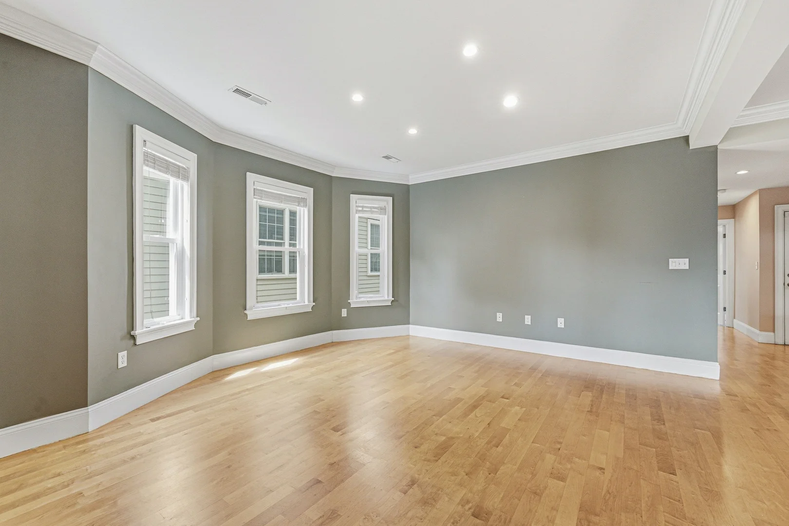 5, Mount Vernon St., Unit 2, Dorchester, Boston, MA, 02125