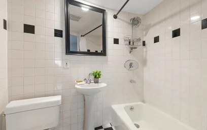 Gesamte Unterkunft im Wohnheim in der 348, Franklin St., Unit 3A, Riverside, Cambridge, MA, 02139, bild 18 von 22