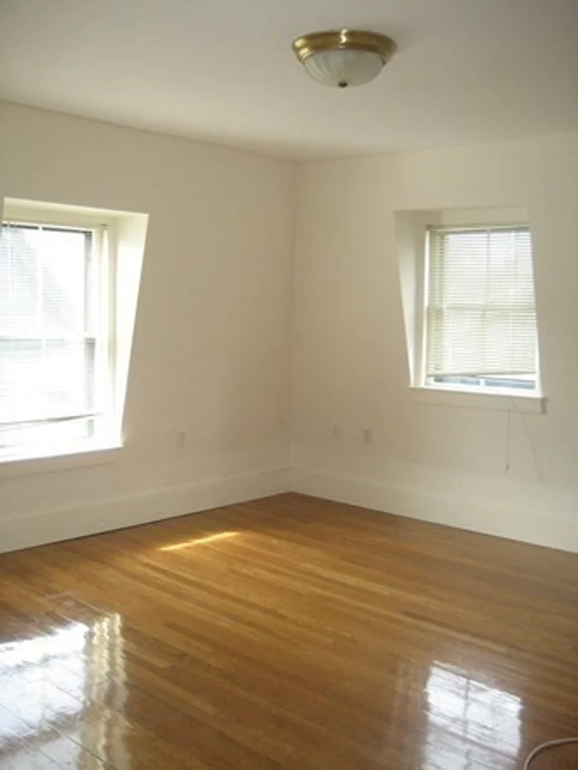 37, Langdon, Unit 5, Neighborhood Nine, Cambridge, MA, 02138
