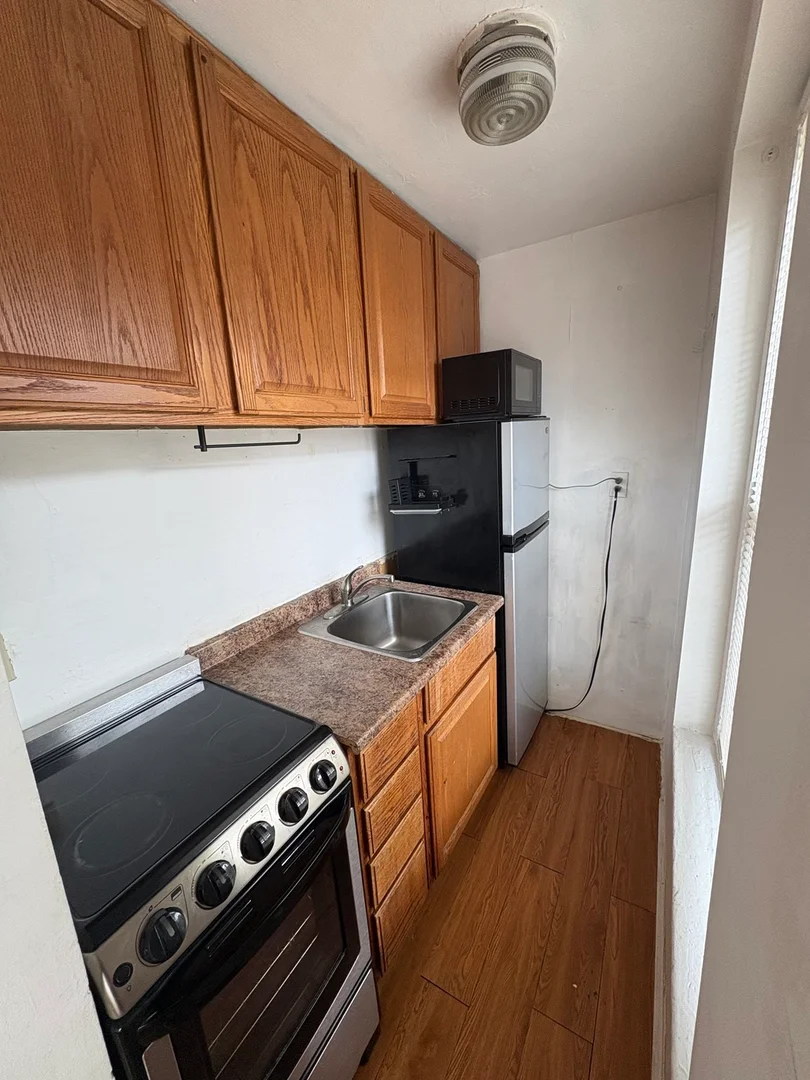 79, Charles St., Unit 4R, Beacon Hill, Boston, MA, 02114