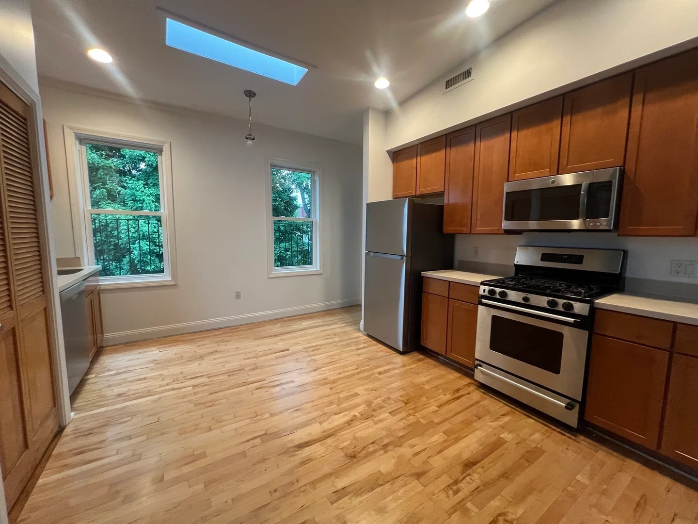 7, Mullins Ct., Unit C, East Cambridge, Cambridge, MA, 02141