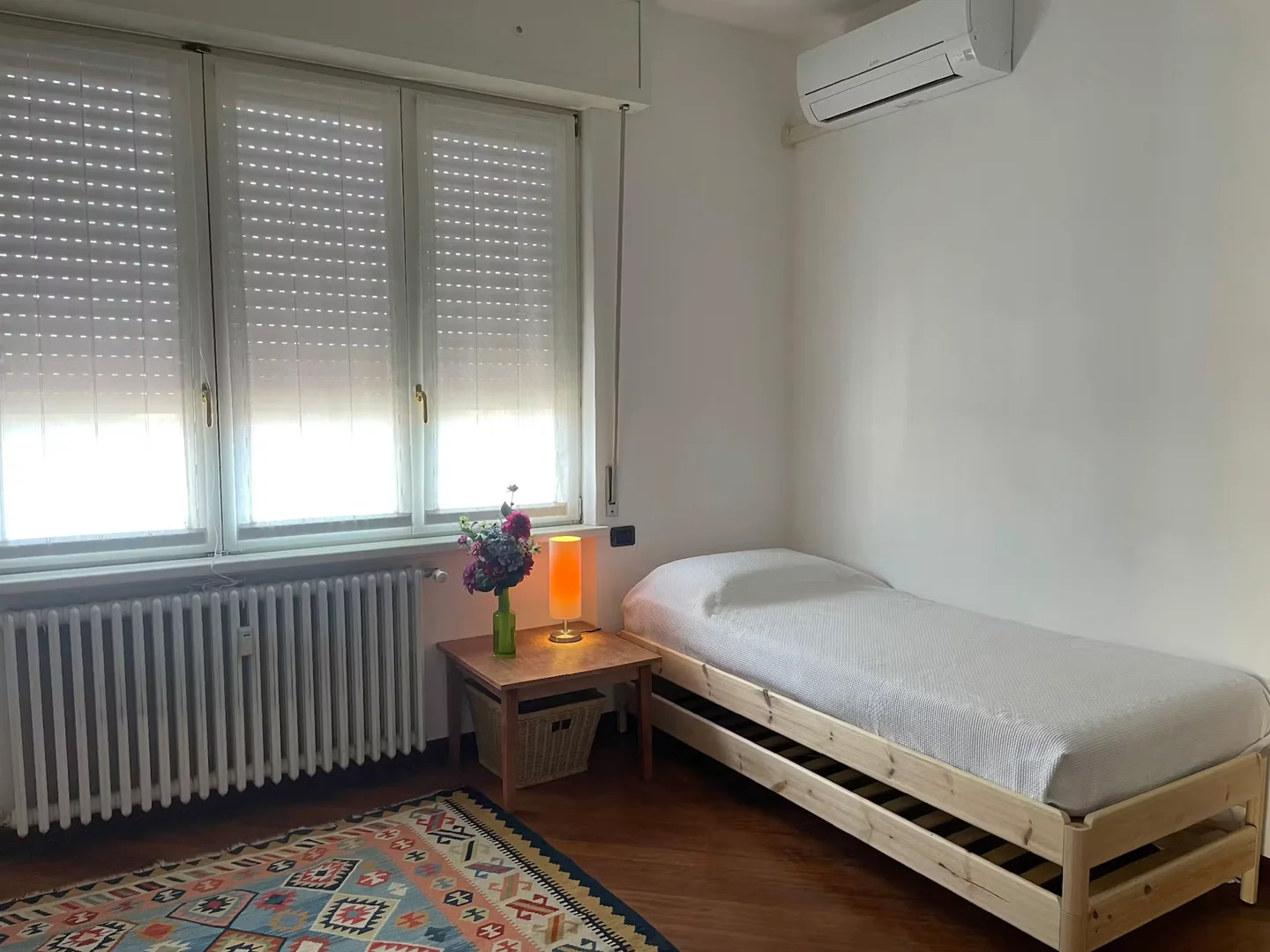 Niedrogi pokój studencki blisko kampusu w 