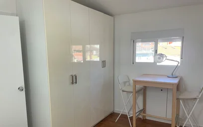 Entire apartment at Rua dos Poiais de São Bento, Lisbon, image 5 of 10