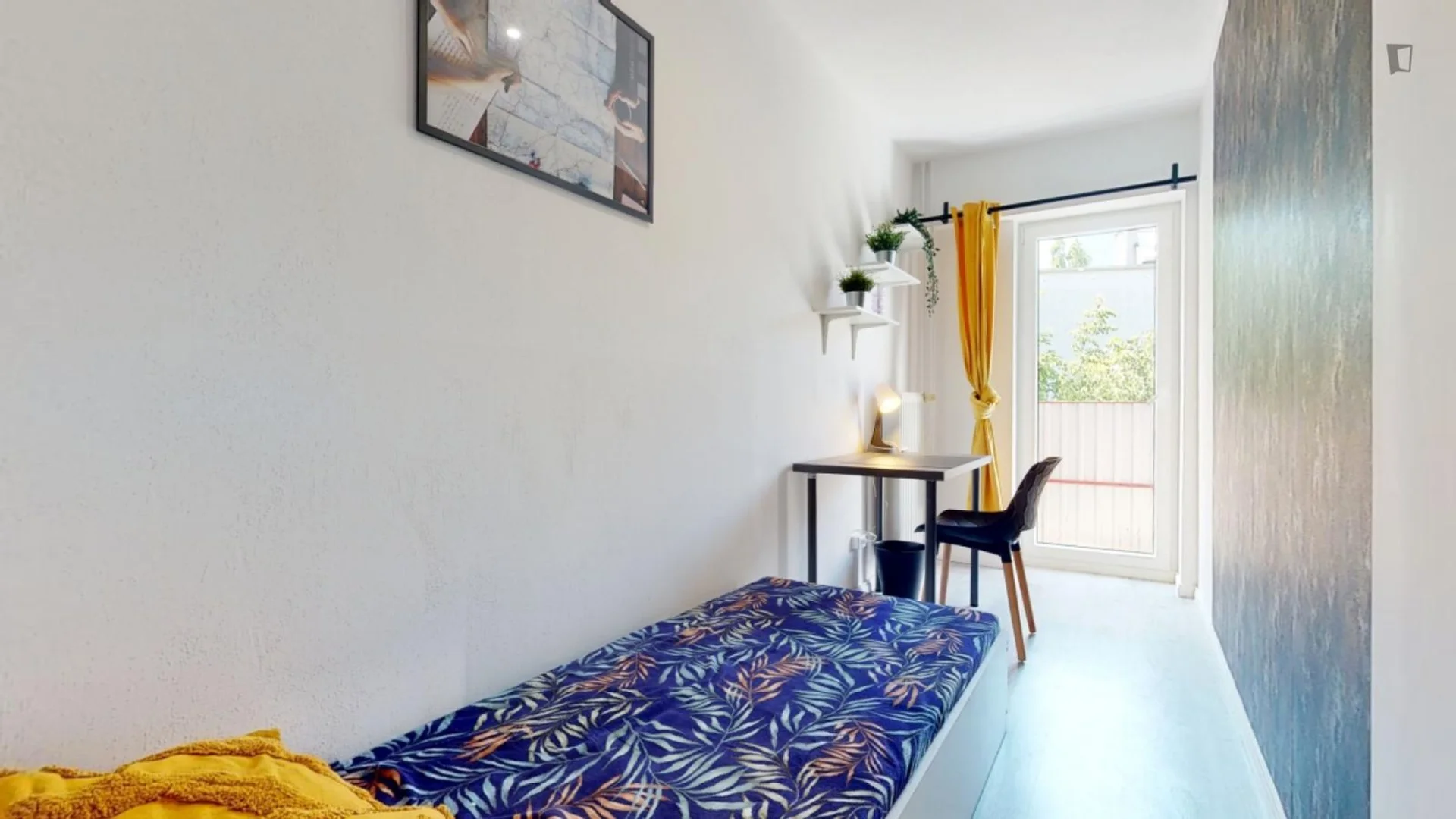Quarto amigo do estudante em  com comodidades modernas