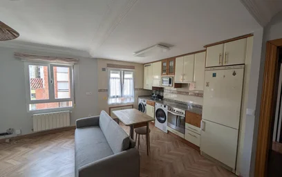 Logement entier à Calle Segovia, image 3 de 8