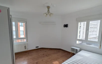 Logement entier à Calle Segovia, image 6 de 8