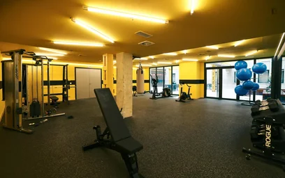 Private room in residence at Carrer de la Vall d'Uixó, image 21 of 49