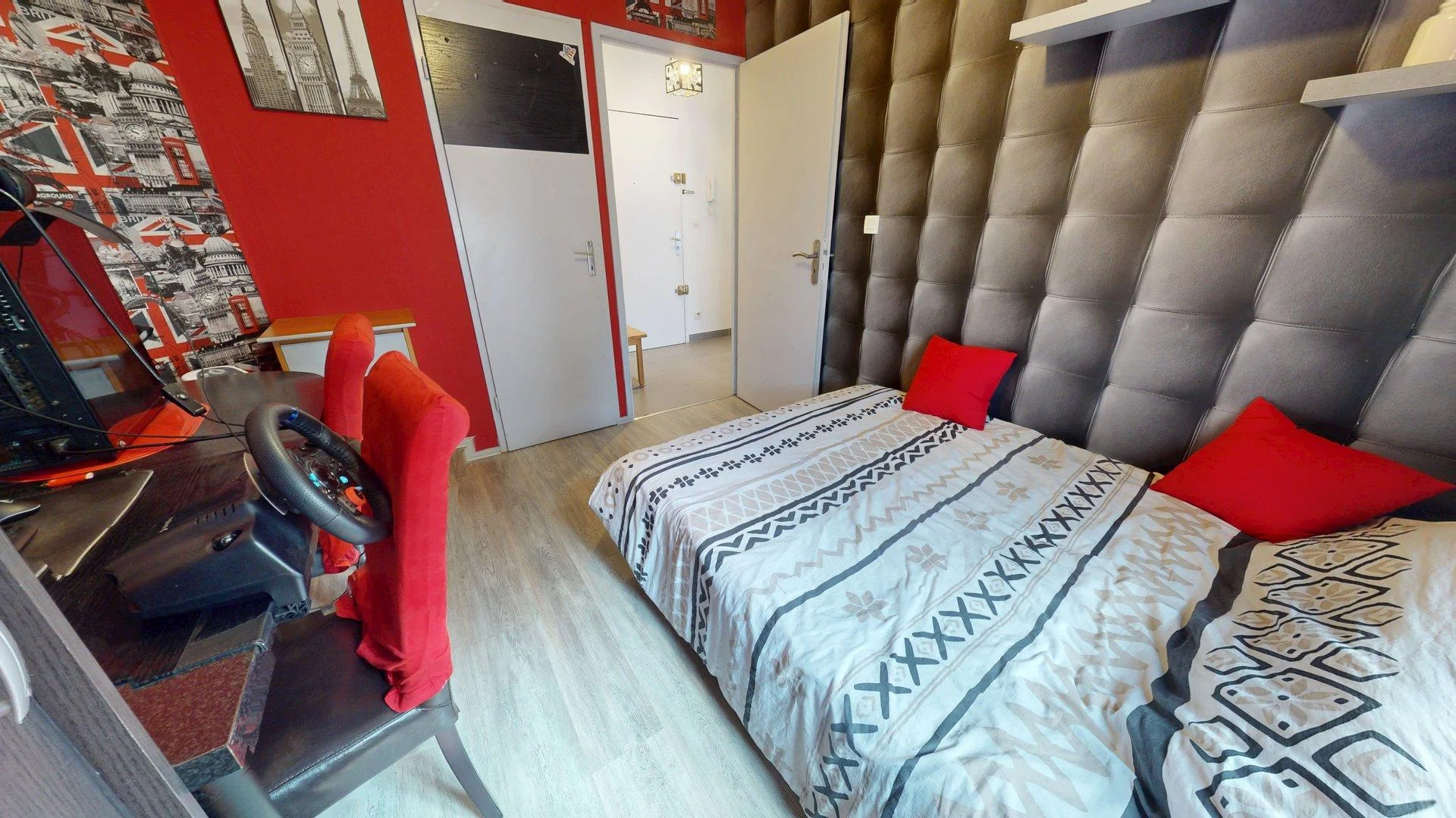 Habitación para estudiantes en  con área de estudio y facilidades compartidas