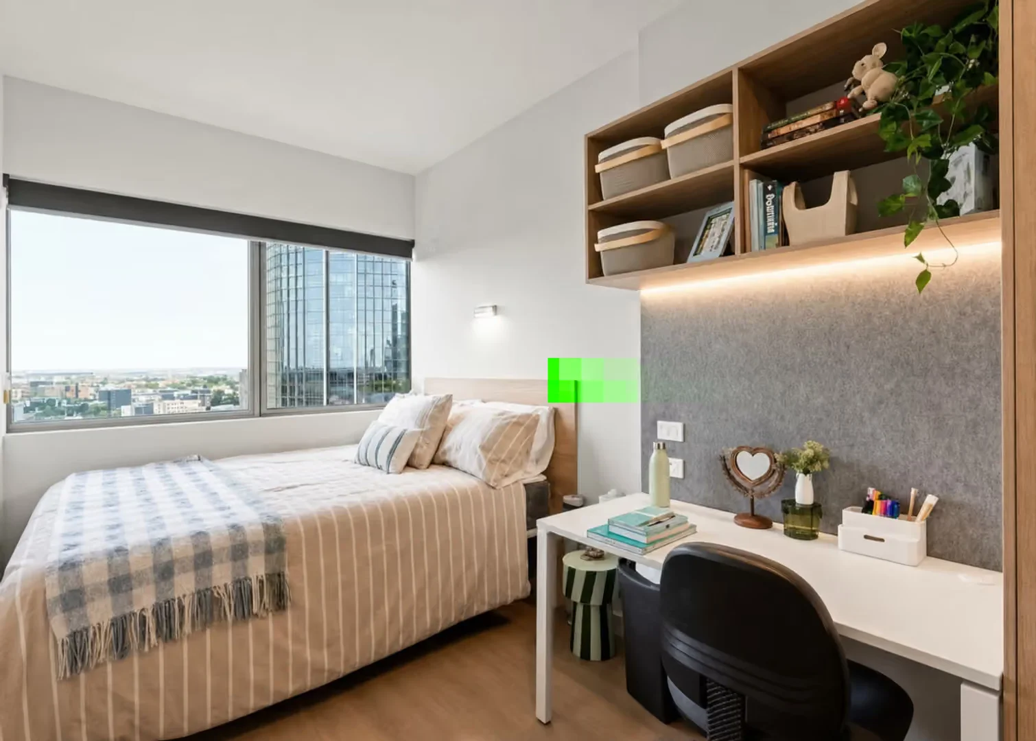 Chic studio apartment near campus in