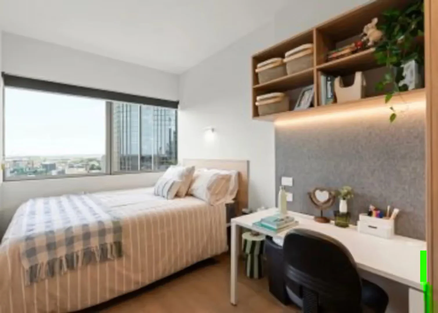 Convenient studio apartment for student living in 