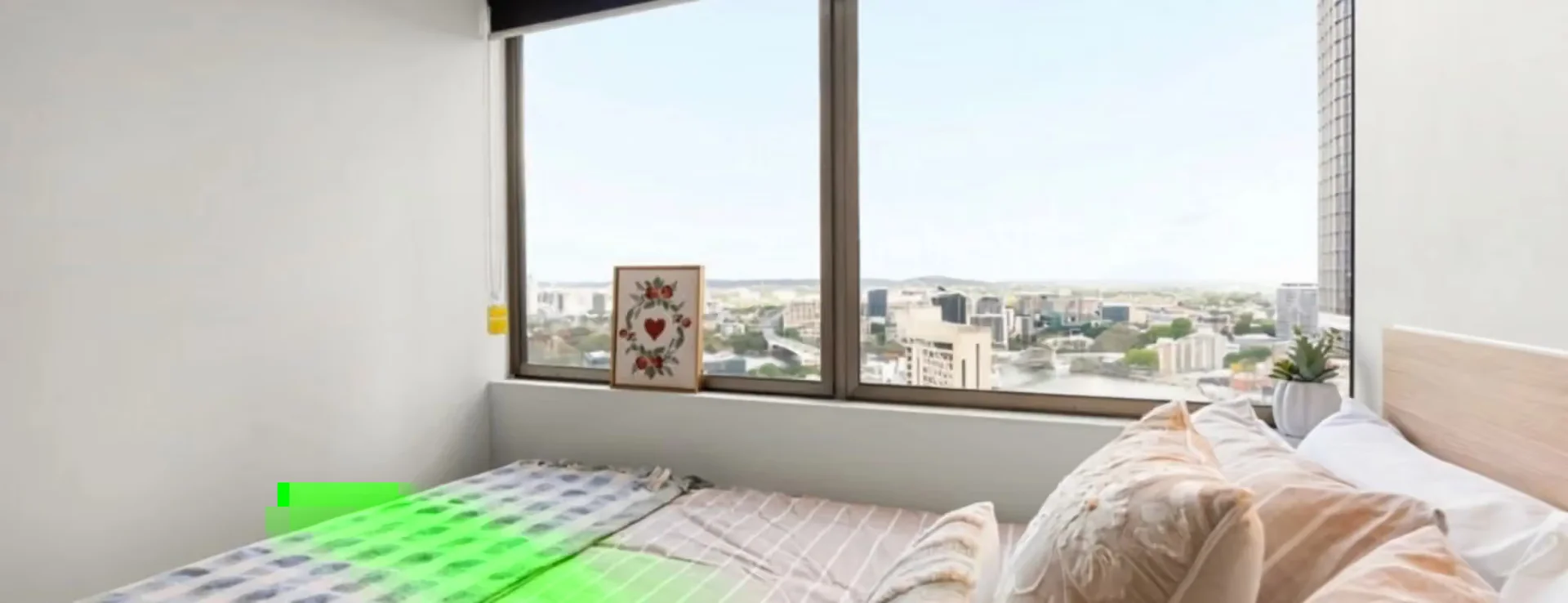 Student-friendly studio with excellent transport links in