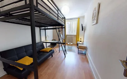 Günstiges Privatzimmer in {area}