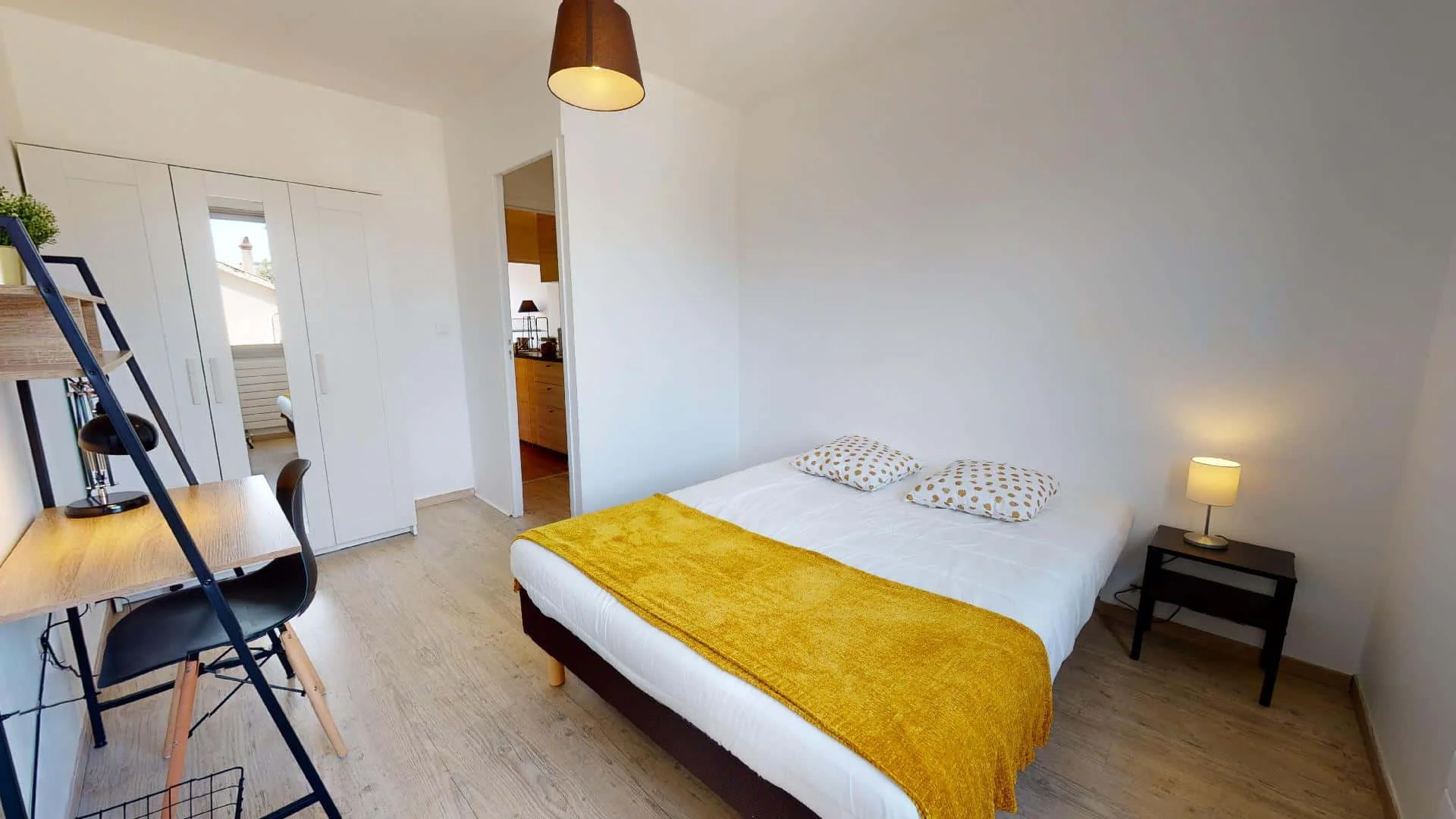 Studentenfreundliches Zimmer in mit modernen Annehmlichkeiten