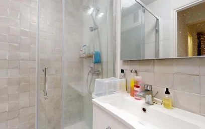 Habitación privada en 81 Rue Guillaume Janvier, 34070 Montpellier, France, imagen 14 de 18
