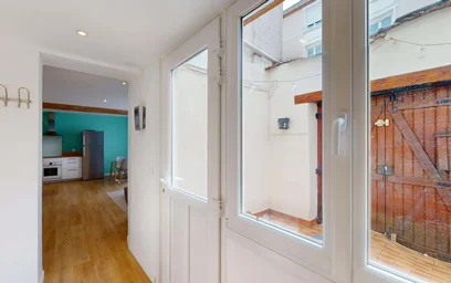 Gesamte Unterkunft in der 23 Rue Croix-Saint-Marc, 51100 Reims, France, bild 29 von 30