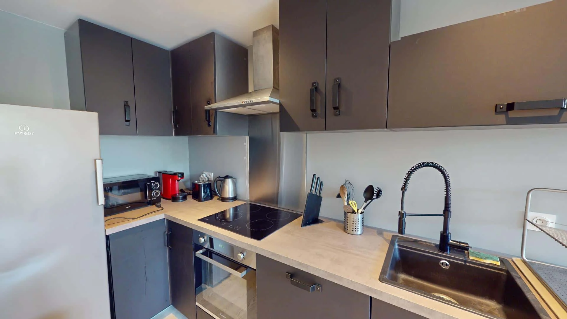 Chambre à louer dans un appartement d'étudiant à , entièrement meublée