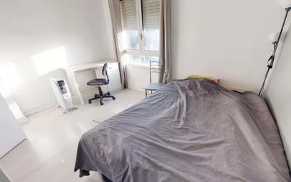 Privatzimmer in der 115 Av. Maréchal Lyautey, 21000 Dijon, France, bild 1 von 15