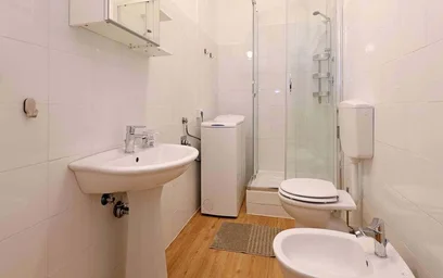 Özel oda konumu 6 I, Via dei Giornalisti, Roma, 00135, 12 17 görüntüsü