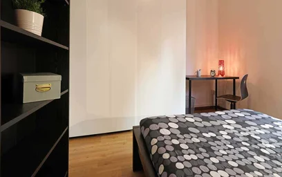 Özel oda konumu 6 I, Via dei Giornalisti, Roma, 00135, 5 17 görüntüsü