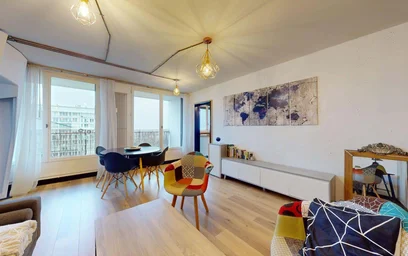 Chambre à louer avec lit double {area}