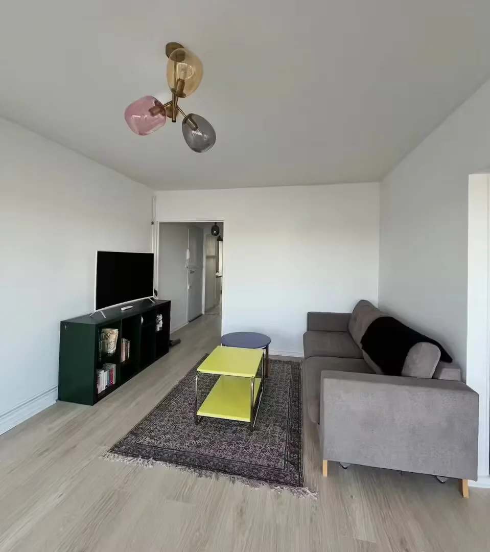 Quarto amigo do estudante em  com comodidades modernas