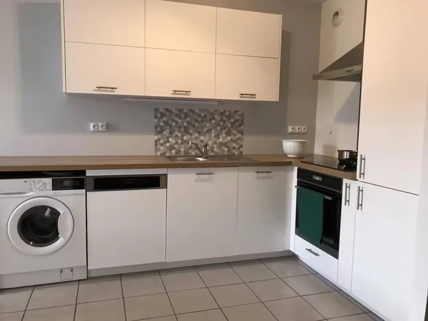 Studentenfreundliches Zimmer in  mit modernen Annehmlichkeiten