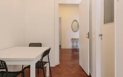 Stanza privata in Avenida Afonso III, immagine 5 di 19