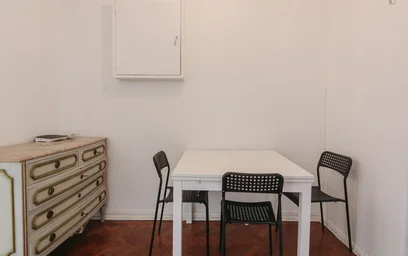 Stanza privata in Avenida Afonso III, immagine 6 di 19