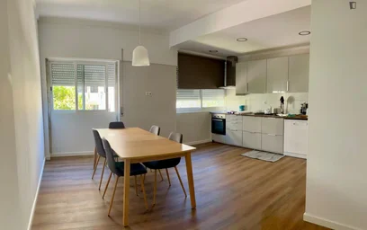 Apartamento inteiro em Rua Gil Vicente, imagem 5 de 17