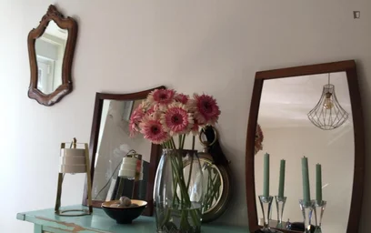 Entire apartment at Travessa Santana da Cruz, image 7 of 17