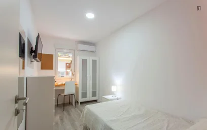 Pokój do wynajęcia na miesiąc w {area}