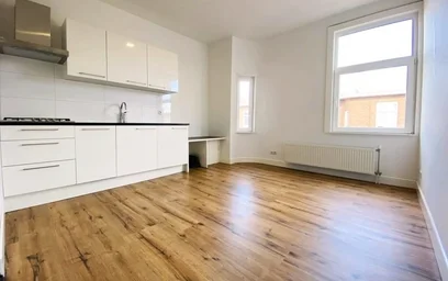 Monolocale in M.A. de Ruyterstraat, immagine 2 di 4