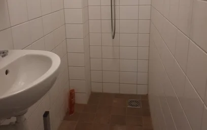Quarto para alugar ao mês em {area}