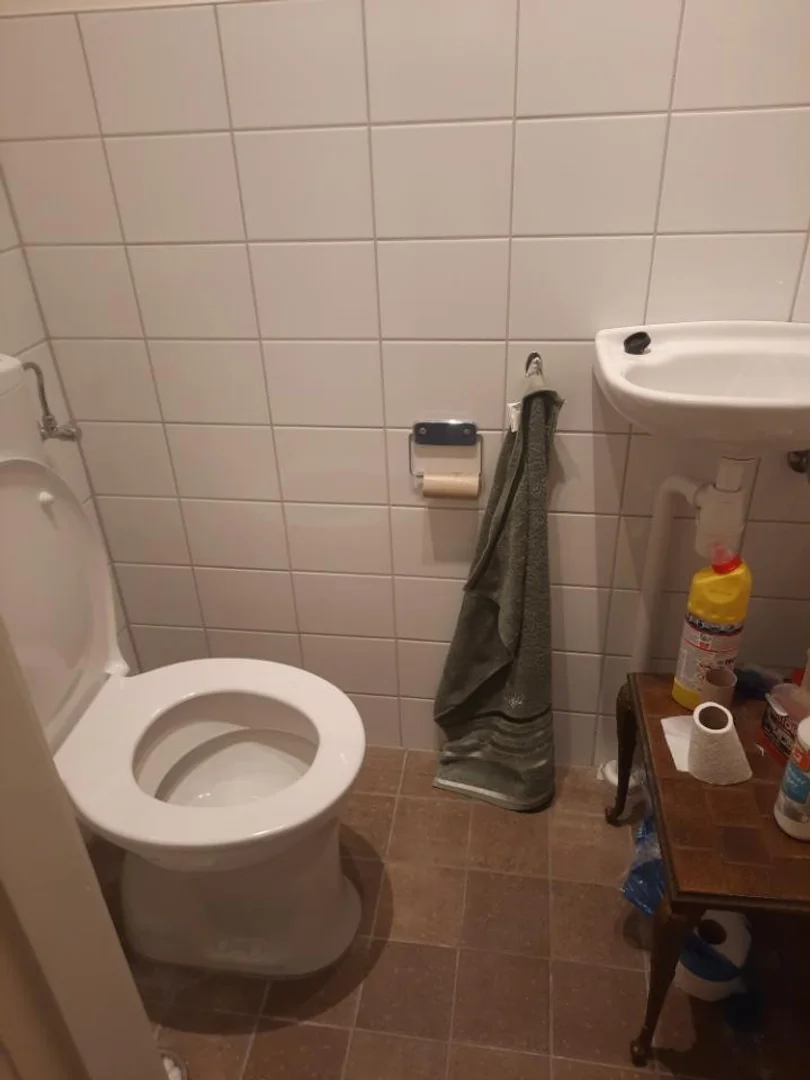 Quarto amigo do estudante em  com comodidades modernas