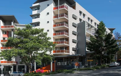 Gesamte Unterkunft im Wohnheim in der 62 Blamey Street, Kelvin Grove QLD 4059, Australia, bild 10 von 16