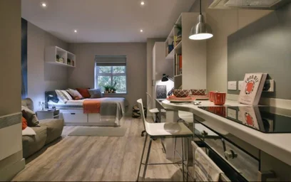 Studio in residence at Kingsmill Studios King's Mill Ln, Huddersfield HD1 3AW, United Kingdom, image 4 of 20