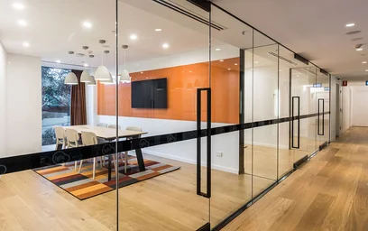 Alojamiento entero en residencia en 73 Albert Avenue, Chatswood NSW 2067, Australia, imagen 12 de 17
