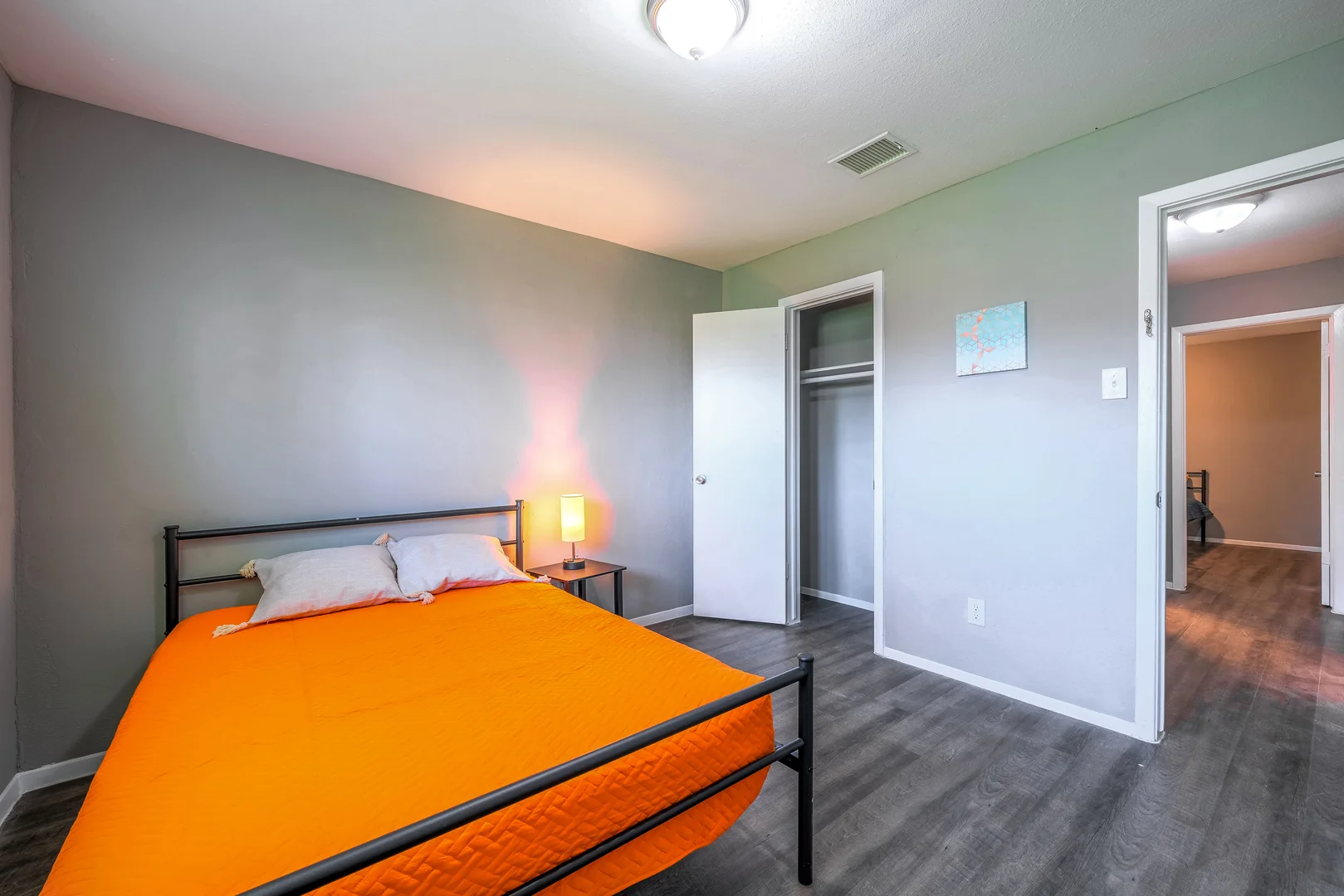 Street, TX, Houston, United States, 77045