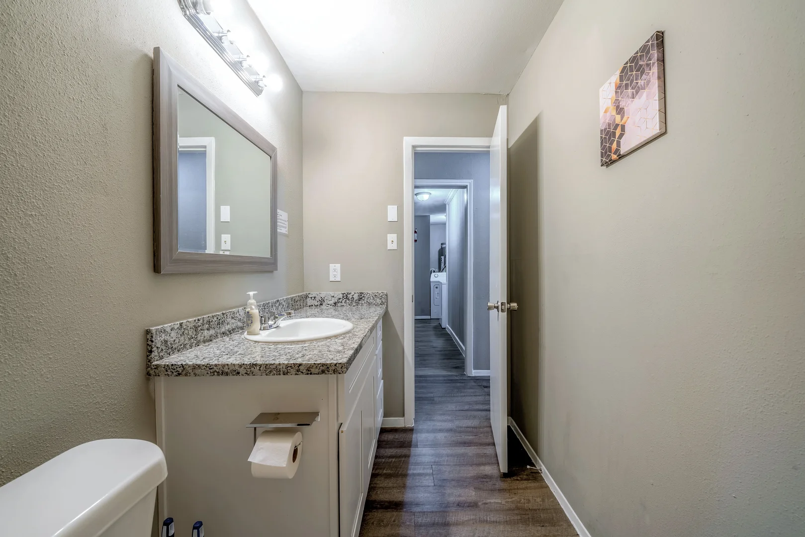 Street, TX, Houston, United States, 77045