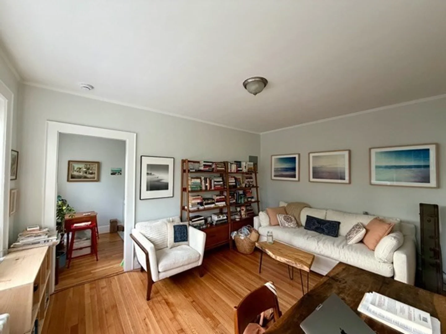 22, Concord Ave., Unit 10, Harvard Square, Cambridge, MA, 02138