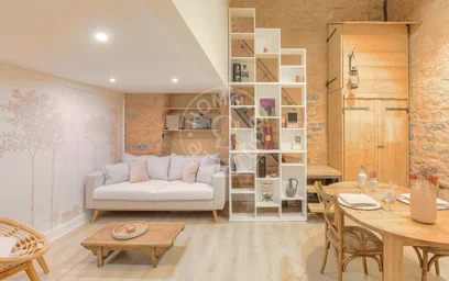 Logement de 2 chambres à {area}
